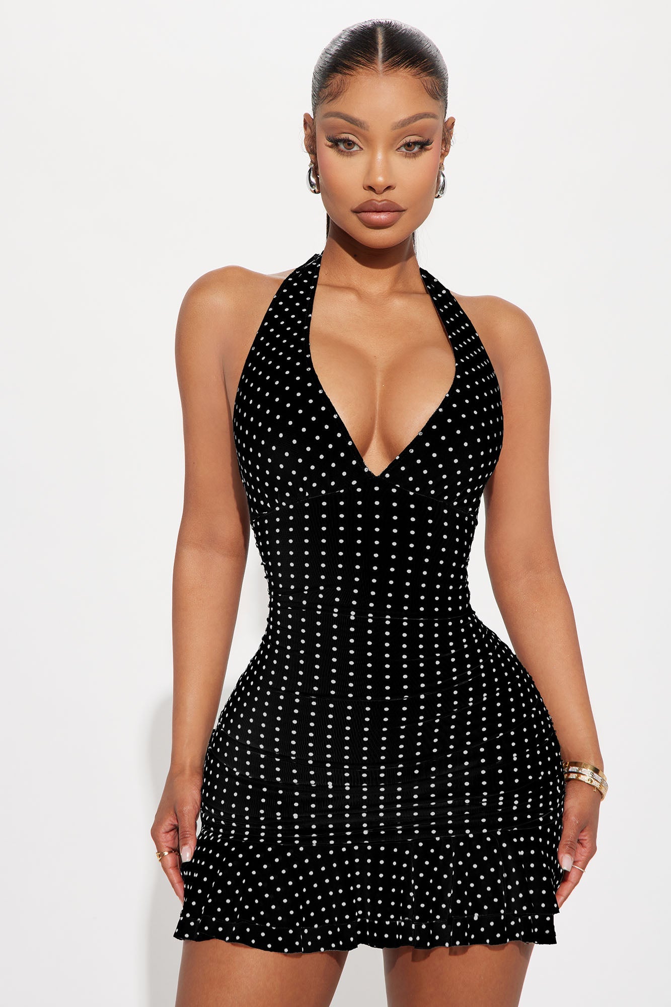 https://cdn.shopify.com/s/files/1/0293/9277/files/01-10-25_S2_8_D4908A_Mocha_ZSR_KJ_RL_14-21-56_29206_CM_JA_BlackWhite.jpg?v=1760737739