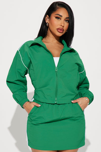 https://cdn.shopify.com/s/files/1/0293/9277/files/01-13-24_S1_57_B20041_Kellygreen_KT_PC_13-13-38_1276_PXF.jpg?v=1705958698&with=400&height=600
