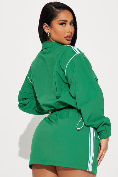 https://cdn.shopify.com/s/files/1/0293/9277/files/01-13-24_S1_57_B20041_Kellygreen_KT_PC_13-14-02_1278_PXF.jpg?v=1705958698&with=400&height=600