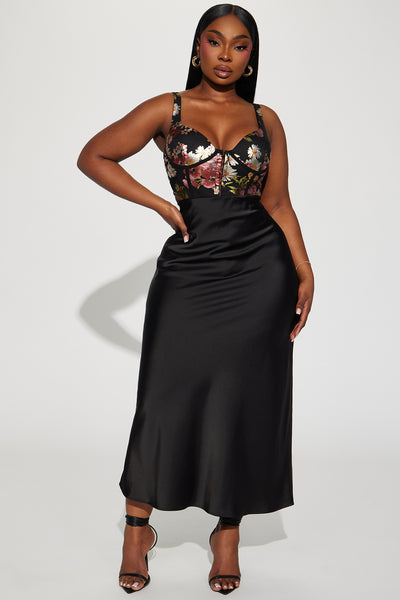 https://cdn.shopify.com/s/files/1/0293/9277/files/02-02-24_S4_42_HF24C602_Black_CB_EV_14-37-54_PLUS_43963_PXF.jpg?v=1737646978&with=400&height=600