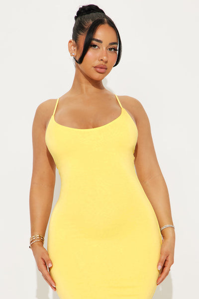 https://cdn.shopify.com/s/files/1/0293/9277/files/02-19-25_S3_16_D1330B_ButterYellow_ZSR_KJ_PC_11-51-43_6000_BH_KP.jpg?v=1741040612&with=400&height=600