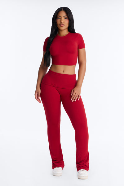https://cdn.shopify.com/s/files/1/0293/9277/files/02-19-26_S3_28_YPS60068_Red_JG_SS_15-27-06_1040_PXF.jpg?v=1771888395&with=400&height=600