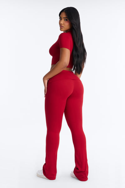 https://cdn.shopify.com/s/files/1/0293/9277/files/02-19-26_S3_28_YPS60068_Red_JG_SS_15-28-07_1052_PXF.jpg?v=1771888395&with=400&height=600