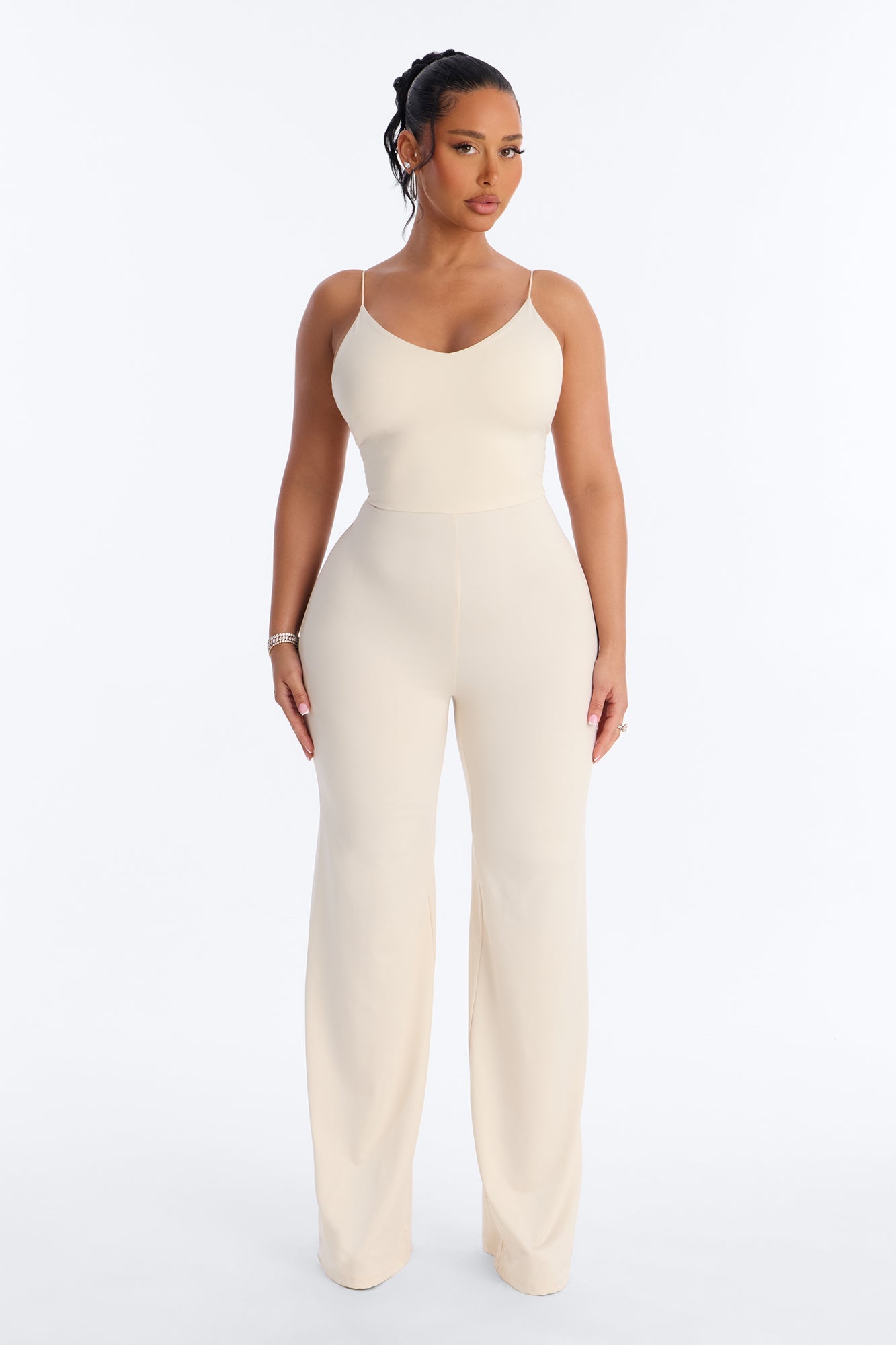 https://cdn.shopify.com/s/files/1/0293/9277/files/03-31-26_S4_43_B125JP4104_Bone_KK_JS_15-23-33_1865_PXF.jpg?v=1775496977