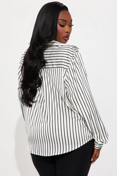 https://cdn.shopify.com/s/files/1/0293/9277/files/05-15-25_PLUS_S6_41_755691_Ivorycombo_RA_DO_14-28-58_85737_PXF.jpg?v=1747425640&with=400&height=600
