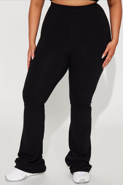 https://cdn.shopify.com/s/files/1/0293/9277/files/05-17-23Studio4_KT_IM_14-53-50_48_73625TA_Black_40825_PLUS_SG.jpg?v=1684949530&with=400&height=600