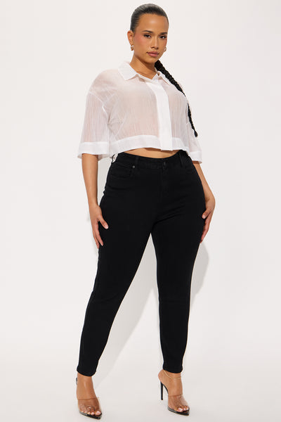 https://cdn.shopify.com/s/files/1/0293/9277/files/06-02-25_S8_32_YJDM15_Black_KJ_IM_11-02-40_PLUS_6634_PXF.jpg?v=1749065235&with=400&height=600