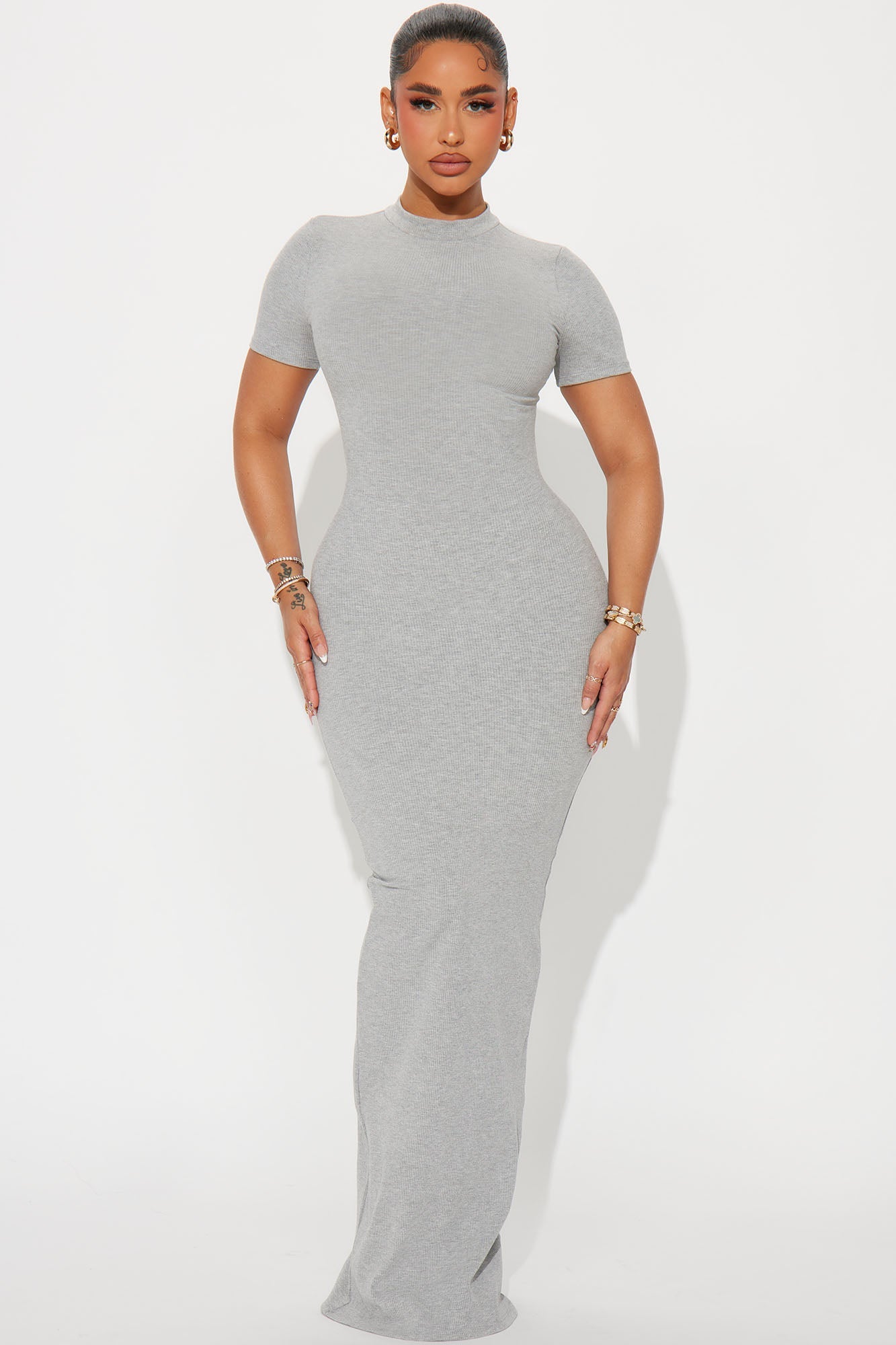 https://cdn.shopify.com/s/files/1/0293/9277/files/06-07-24_S1_10_ZDD1959_HeatherGrey_TK_AP_10-31-01_85880_CM.jpg?v=1718045245