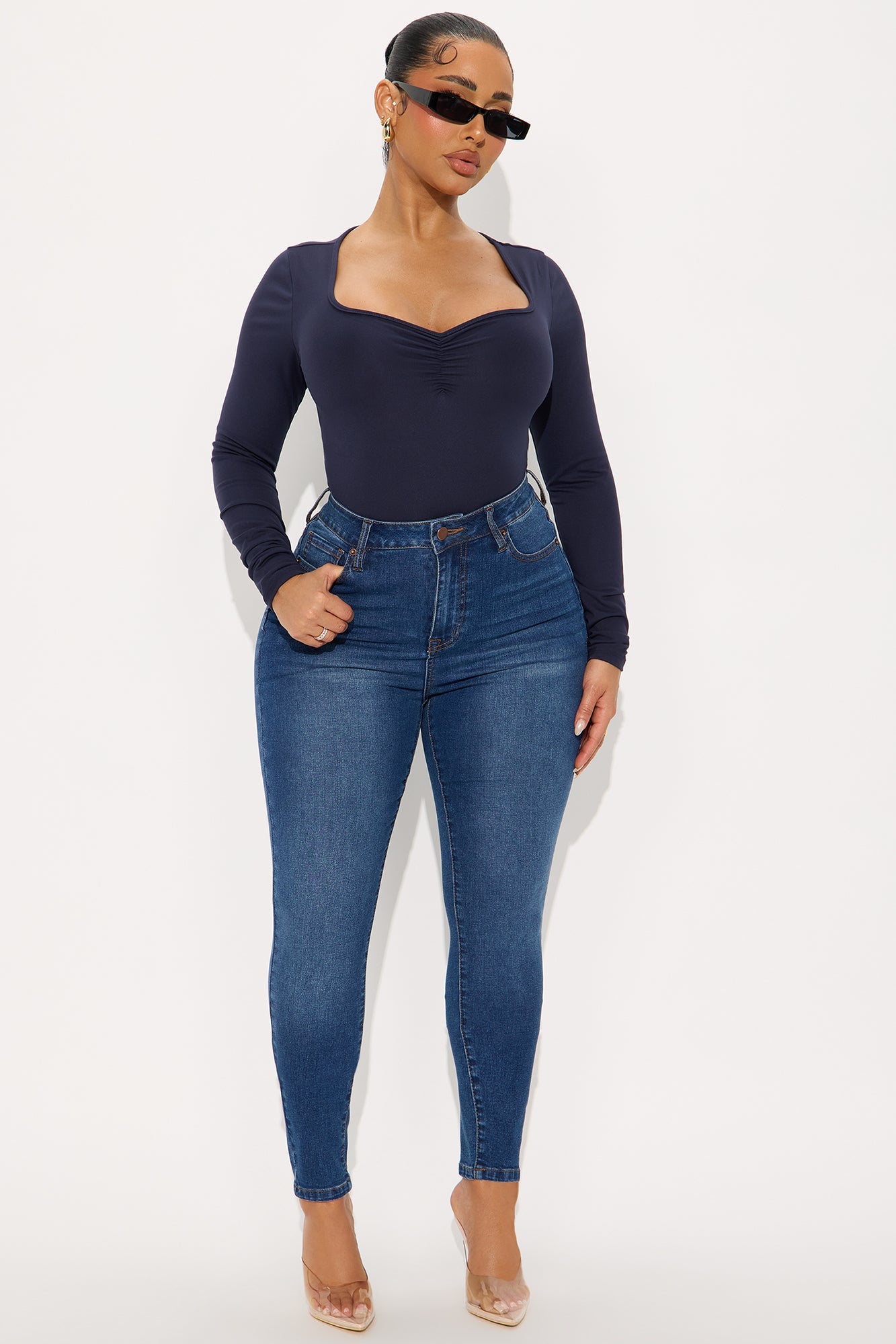https://cdn.shopify.com/s/files/1/0293/9277/files/10-22-25_S1_31_YJDM15HRSOPTION3_DarkWash_JG_RA_12-00-53_94794_PXF_78523897-1403-45ca-a3ca-7bf85b594e77.jpg?v=1765569949